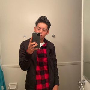 Meet your Posher, Diego